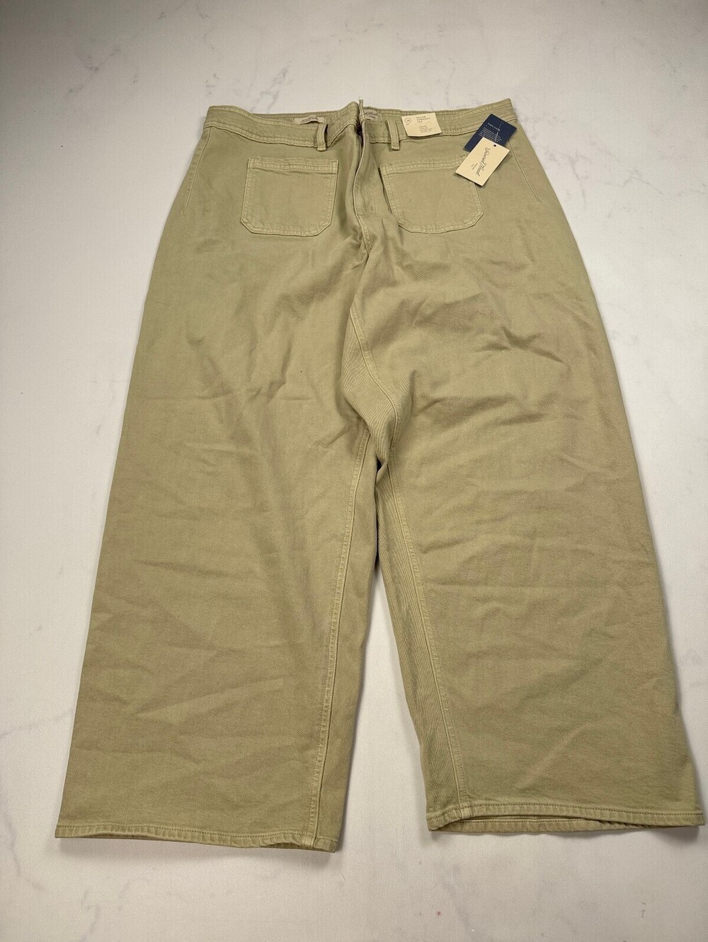 Universal Thread Khaki Cropped Pants 90s VTG Relaxed Cut - Womens 18